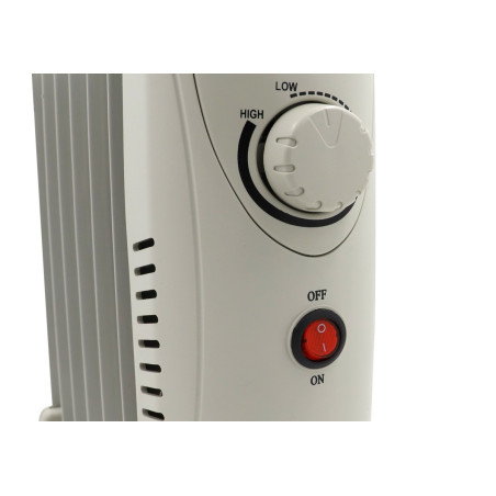 Mini radiador a óleo com 7 elementos de aquecimento. Potência: 700W...