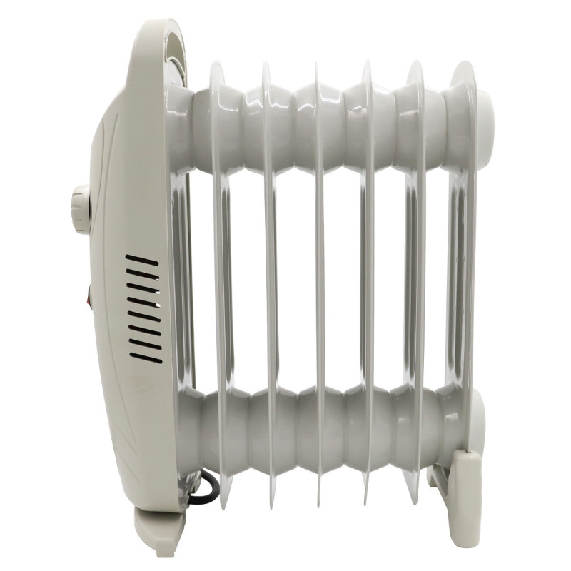 Mini radiador a óleo com 7 elementos de aquecimento. Potência: 700W...